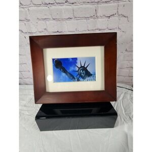 Phillips Digital Photo Frame 7 Inch Mahogany LED